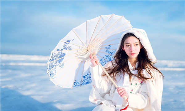 昭通试管代怀生子多少钱一个？助孕之路的费用分析与方案选择